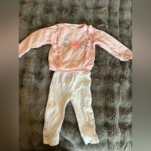 First impressions Long sleeve shirt and white leggings size 12M